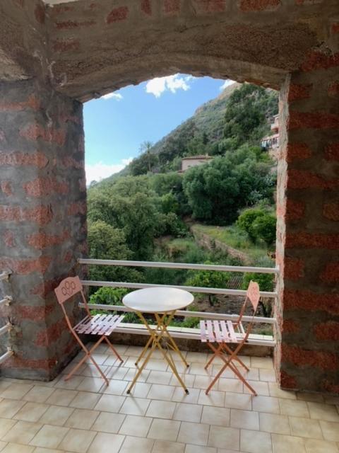 Hotel Colombo- Porto Corse Екстериор снимка